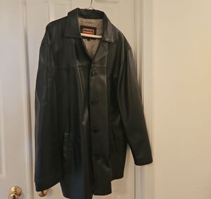 Men's Black Leather Coat By Fionte